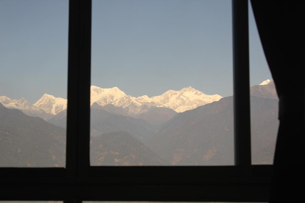 Hotel Valley View Pelling Exterior photo